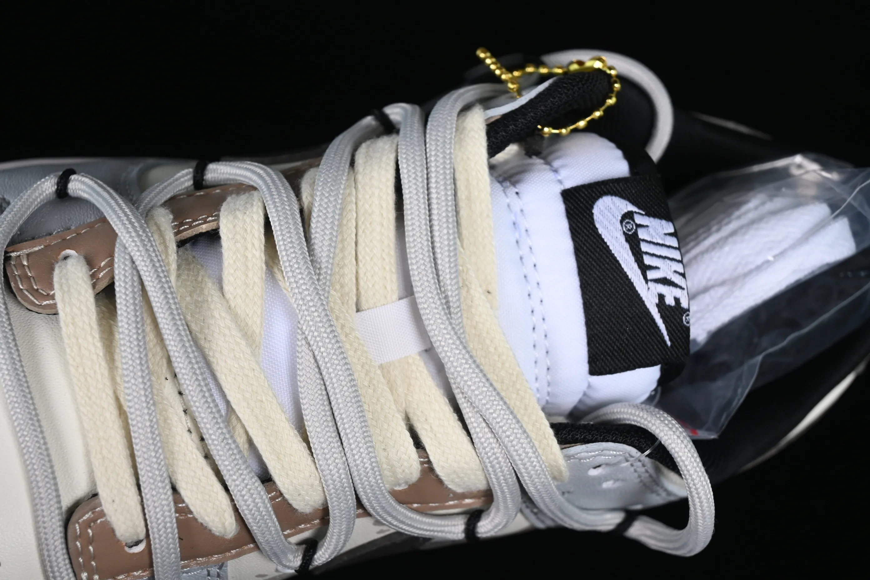 All Categories Nk SB Dunk Series Nk SB Dunk Low Low-top sneakers Nk Dunk Low Panda Prank-Ashes Orange Mocha SB strap low-top casual sneakers DD1391-100